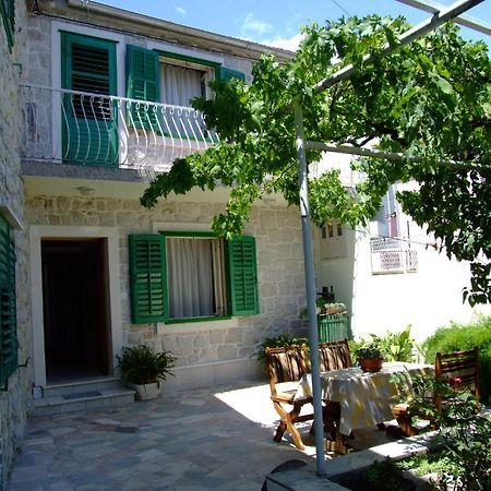 Apartments Villa Rosa Сплит Экстерьер фото