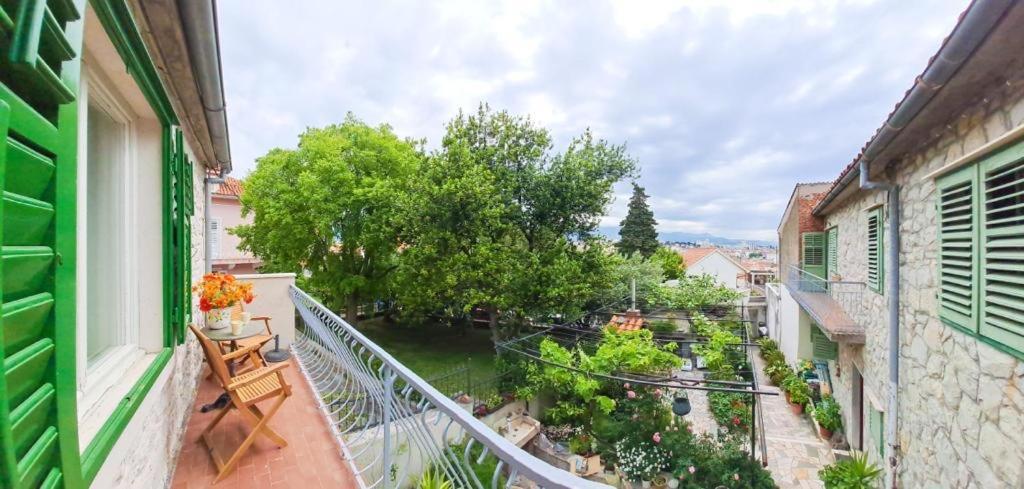 Apartments Villa Rosa Сплит Экстерьер фото